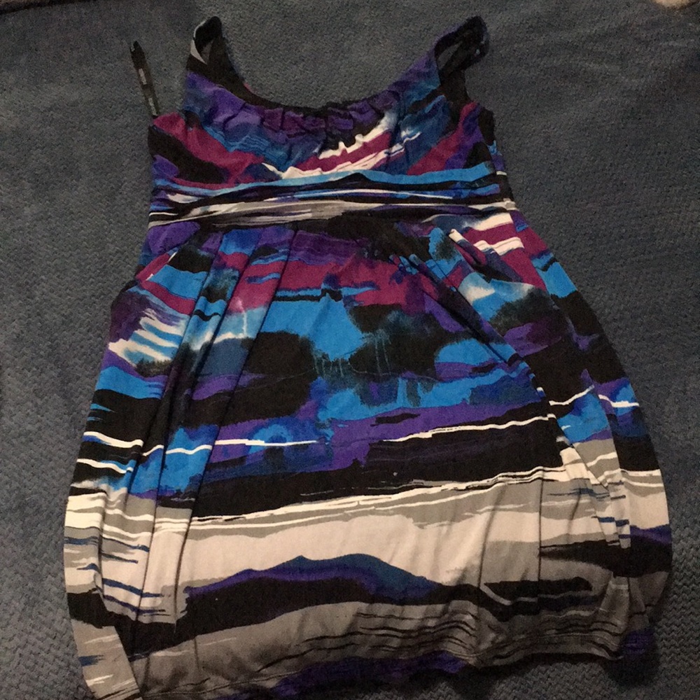 Size 14 purple,blue, gray dress w/pockets